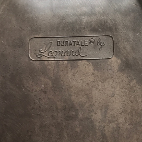 Wilton & Leonard Bread Trays - Picture 4 of 7